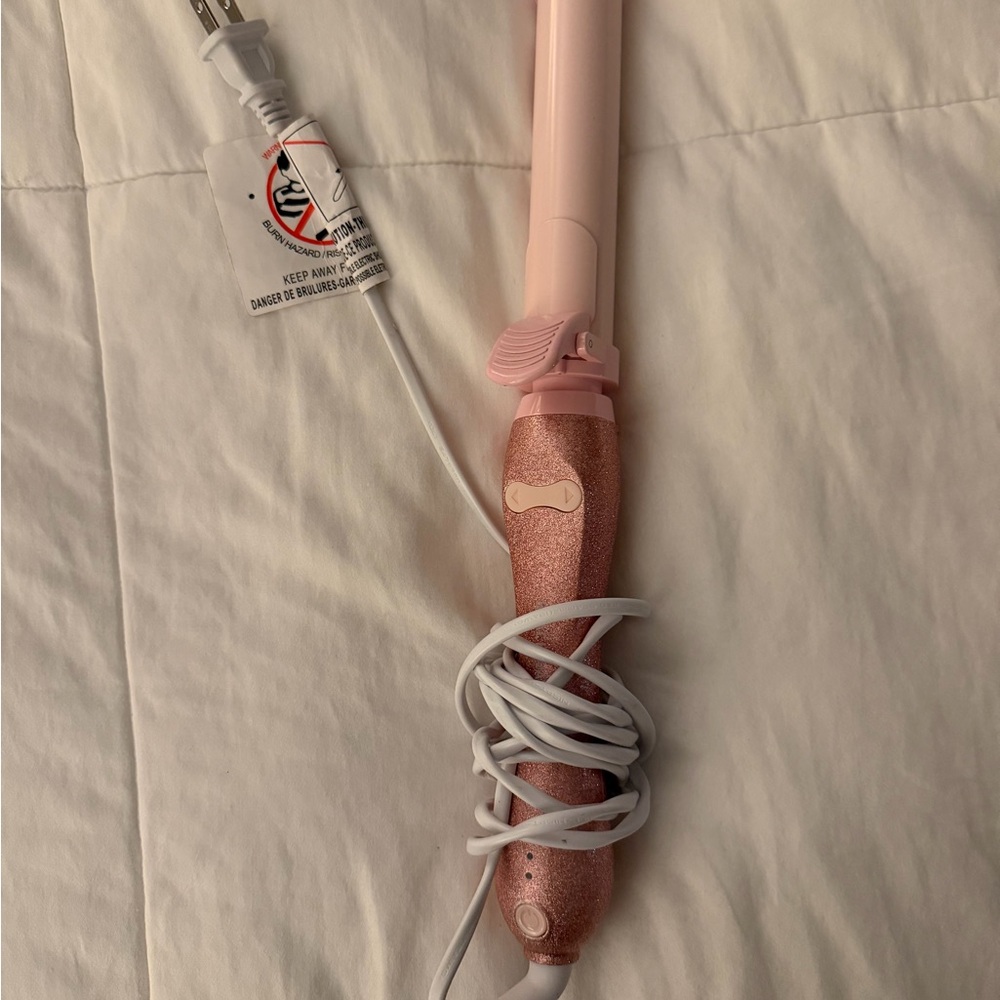 Beachwaver B1 Pink Curling Iron